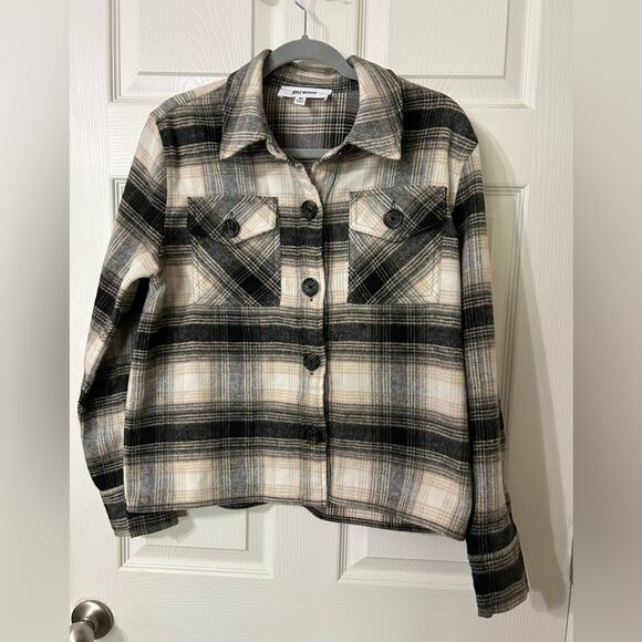 BB DAKOTA by STEVE MADDEN Plaid Flannel Boxy Shacket Size M - Picture 1 of 8